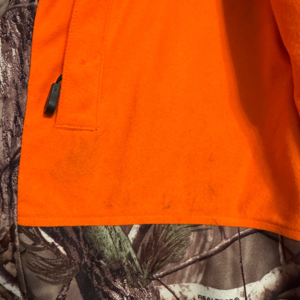 Bushmaster Realtree Camo Hunting Jacket - Picture 5 of 7